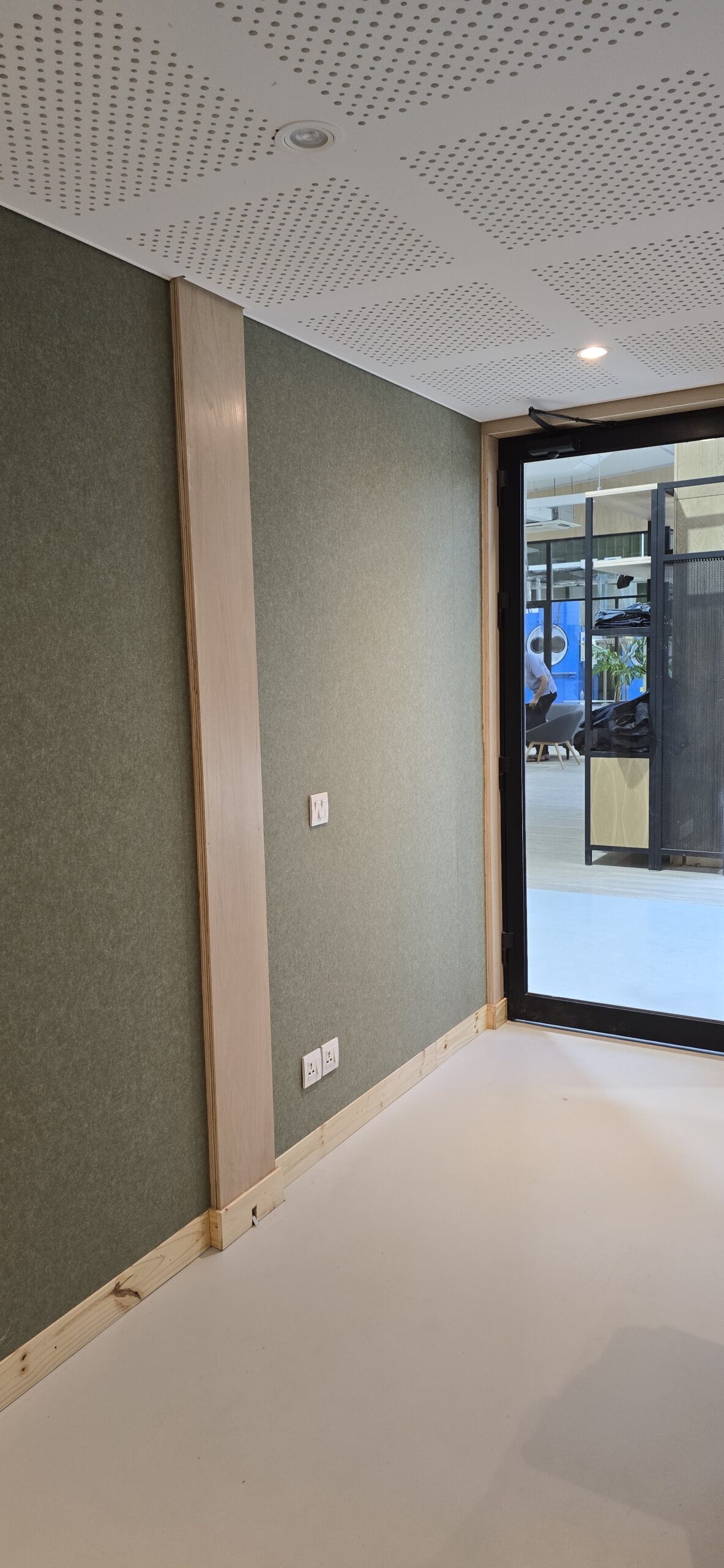 ARTISTIC MILLINERS/WALL PANELS