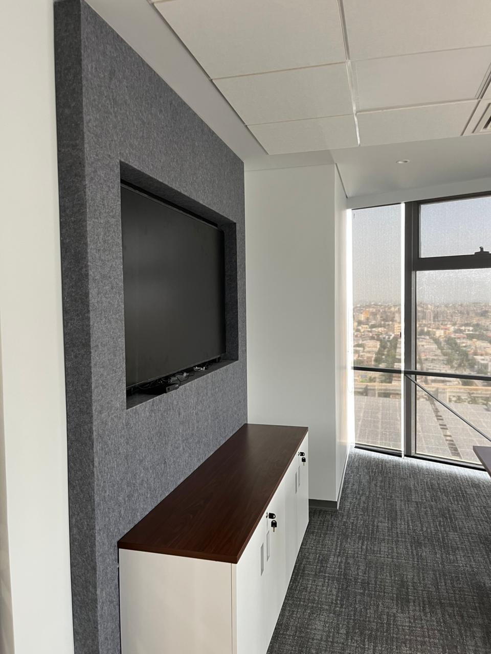 ABBOTT 11TH FLOOR MEETING ROOM